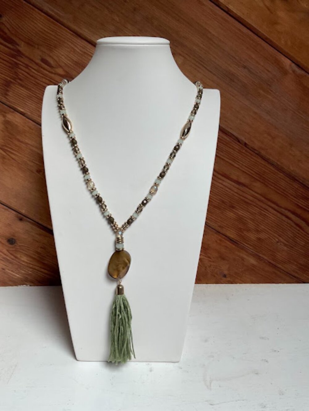 Express Green Tassel Bead Pendant Necklace with Matching Earrings